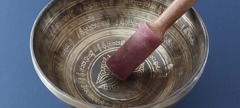 Klankschaal met aanwrijfstok